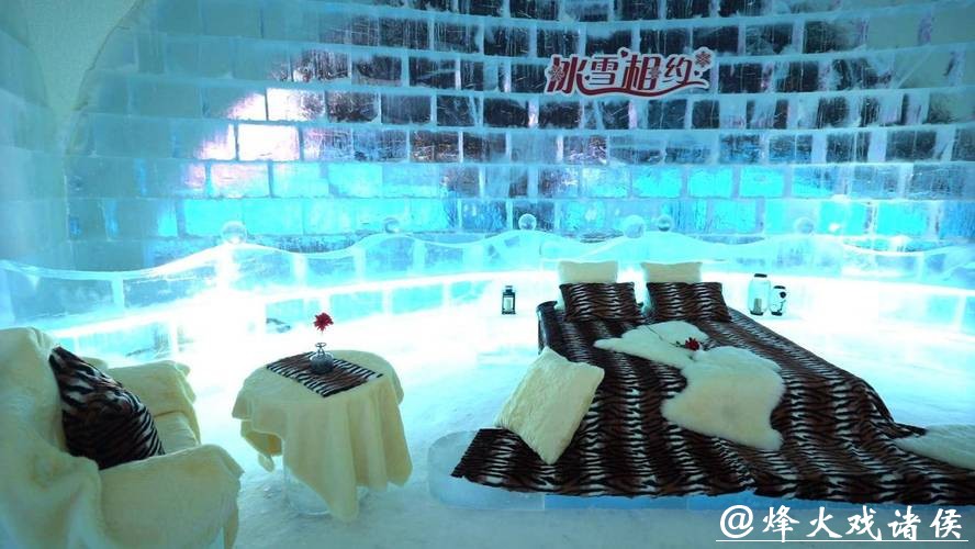 哈尔滨冰雪大世界“大寒不寒”:游客泡温泉、涮火锅 哈尔滨冰雪大世界“大寒不寒”:游客泡温泉、涮火锅